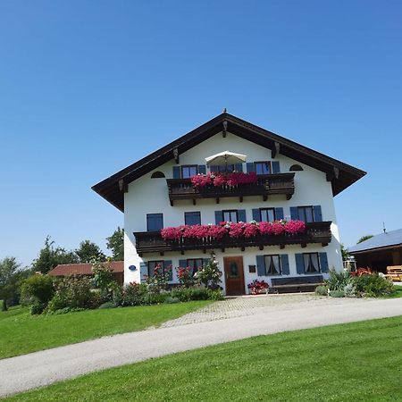 Apartamento Asbichlerhof Bad Endorf Exterior foto